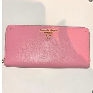 Samantha Thavasa Pink Leather Zippy Wallet